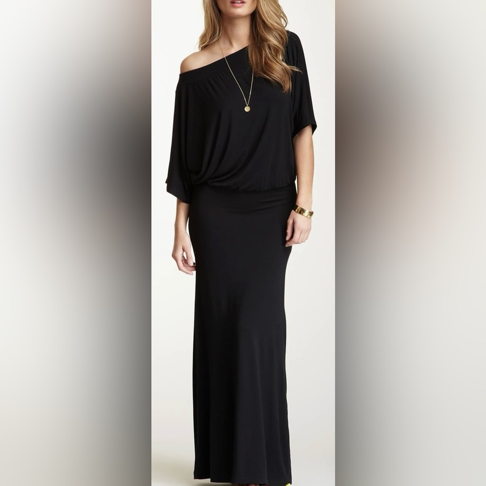 Dolman Sleeve Maxi Dress
GO COUTURE